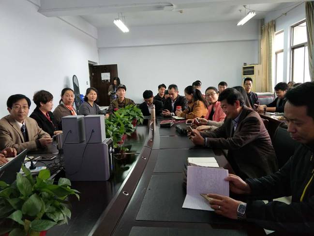http://www.sqnu.edu.cn/__local/C/3A/EB/69F5CDDAF8BFA3FDE93936EBF59_2389D71A_1FC35.jpg