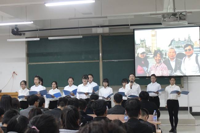 http://www.sqnu.edu.cn/__local/0/55/21/7CB679FD3752072143203110CDB_D0C37B86_5D9BB9.jpg