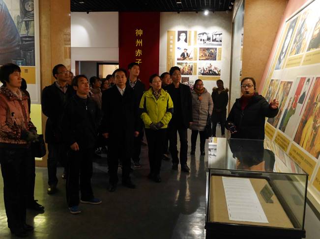 http://www.sqnc.edu.cn/__local/5/B1/D6/6F445D3E8E513816B23163741BC_CD3B3B75_7C9CE.jpg